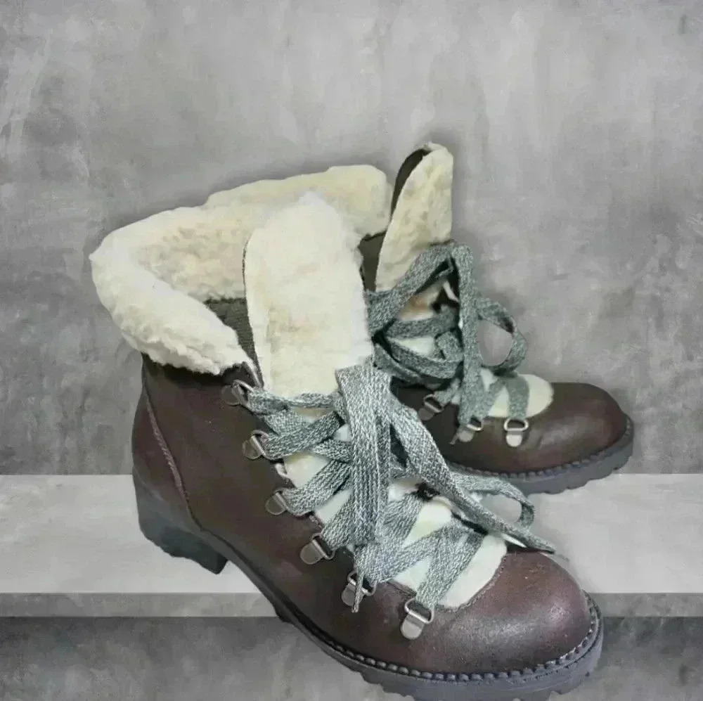 Madden Girl Brown Multi Bunt Faux Fur Cuff Lace Boots/Booties. Size 7.5 - Picture 5 of 10